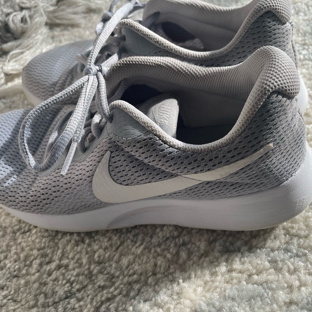 Women’s Nike Tanjun Sneaker